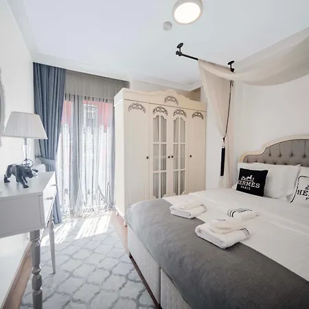 Saygın Apart Otel 4*